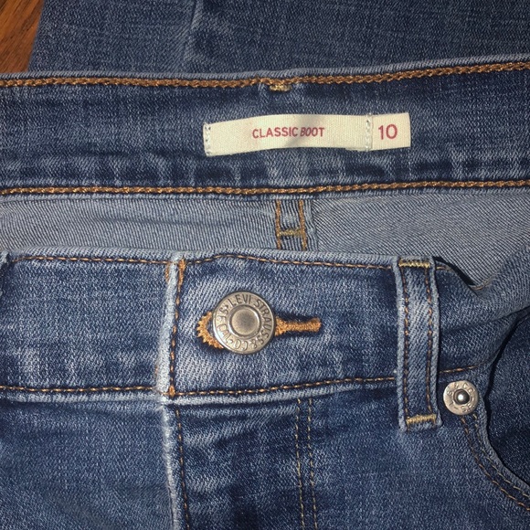 Jeans - Picture 2 of 5